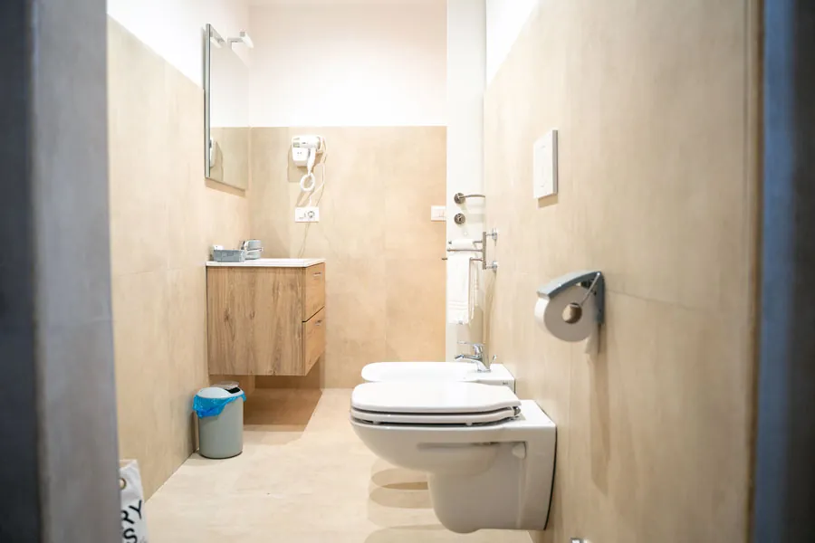 Camera tripla, bagno privato – B&B Principe Amedeo 93, Bari centro